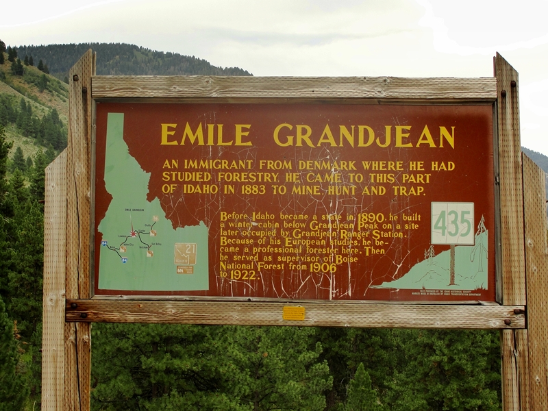 Idaho Travel Things To Do Idaho Vacation Ponderosa Pine Scenic Byway, Part 3 Lowman to Stanley