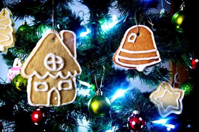 galletas; azúcar; cookies; glasa; adornos; árbol; Navidad