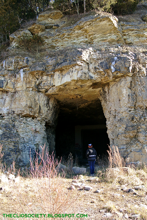 The Clio Society The Mushroom Mines of Kentucky