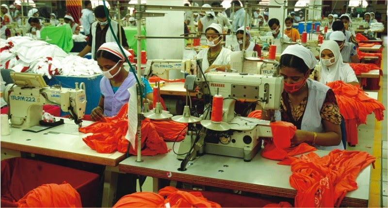 garment industries of bangladesh The growth of garment industry in bangladesh is a comparatively recent one in the british period there was no garment industry in this part of the indo-pak-sub-continent in 1960 the first garment industry in bangladesh (then east pakistan) was established at dhaka and till 1971 the number rose to give (islam, 1984. garment industries of bangladesh The growth of garment industry in bangladesh is a comparatively recent one in the british period there was no garment industry in this part of the indo-pak-sub-continent in 1960 the first garment industry in bangladesh (then east pakistan) was established at dhaka and till 1971 the number rose to give (islam, 1984.