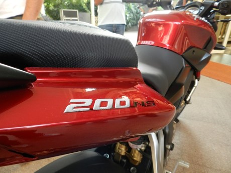 pulsar 200NS pulsar 200NS