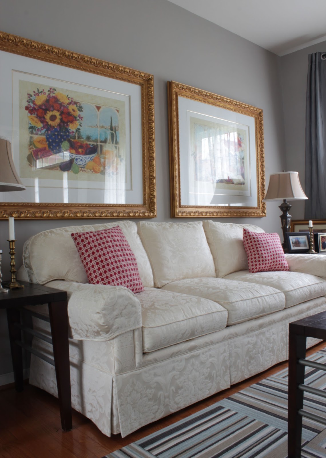 Easy Sofa Makeover Remodelando la Casa