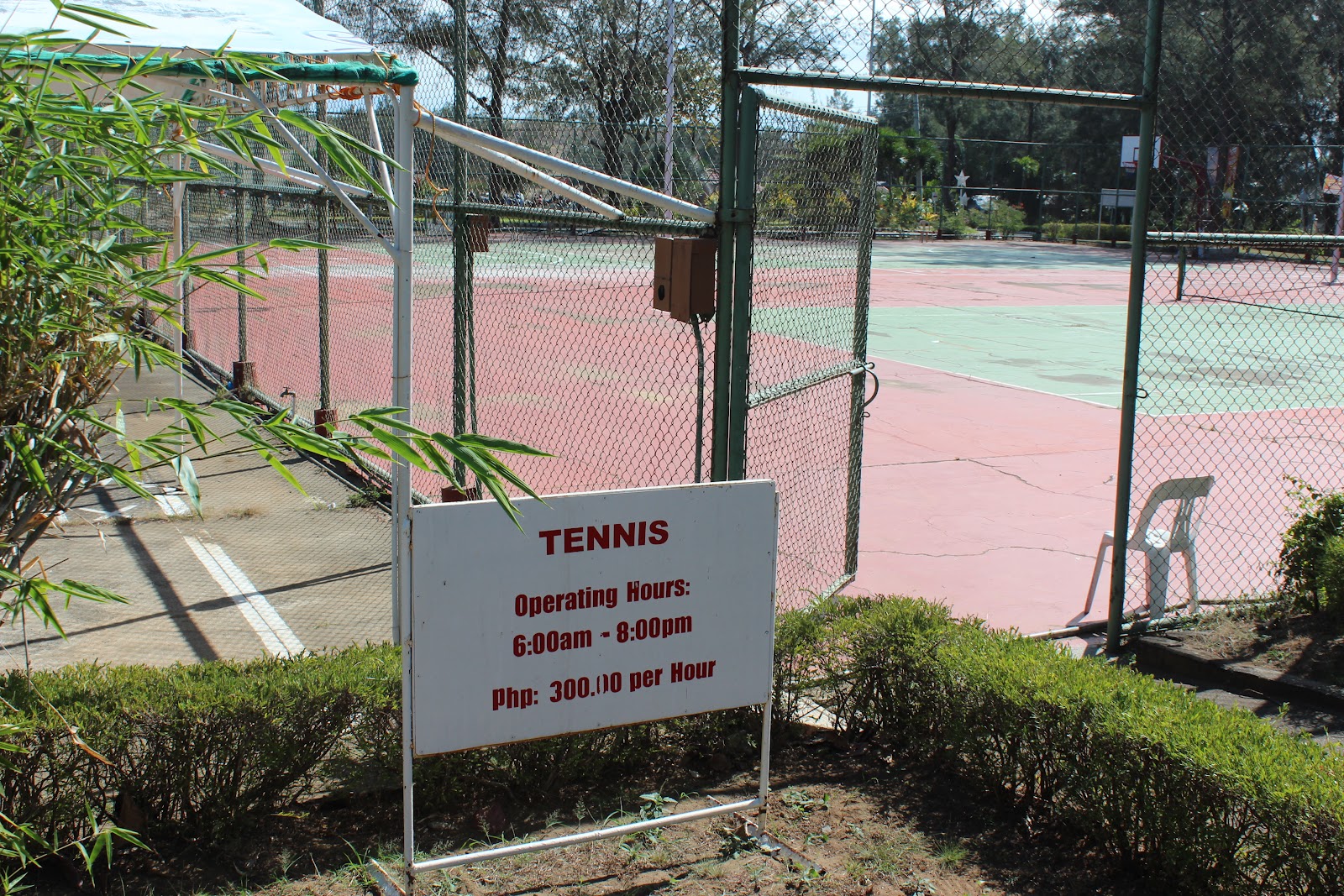 Fort Ilocandia Photos: THE TENNIS AND BASKETBALL COURTS