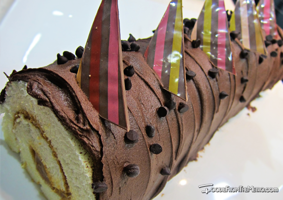 Mocha Cake Roll