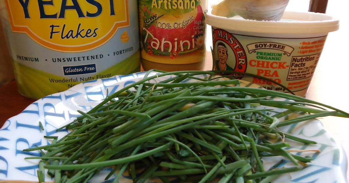 Get Skinny, Go Vegan. Green Goddess Garlic Dressing from "Forks Over