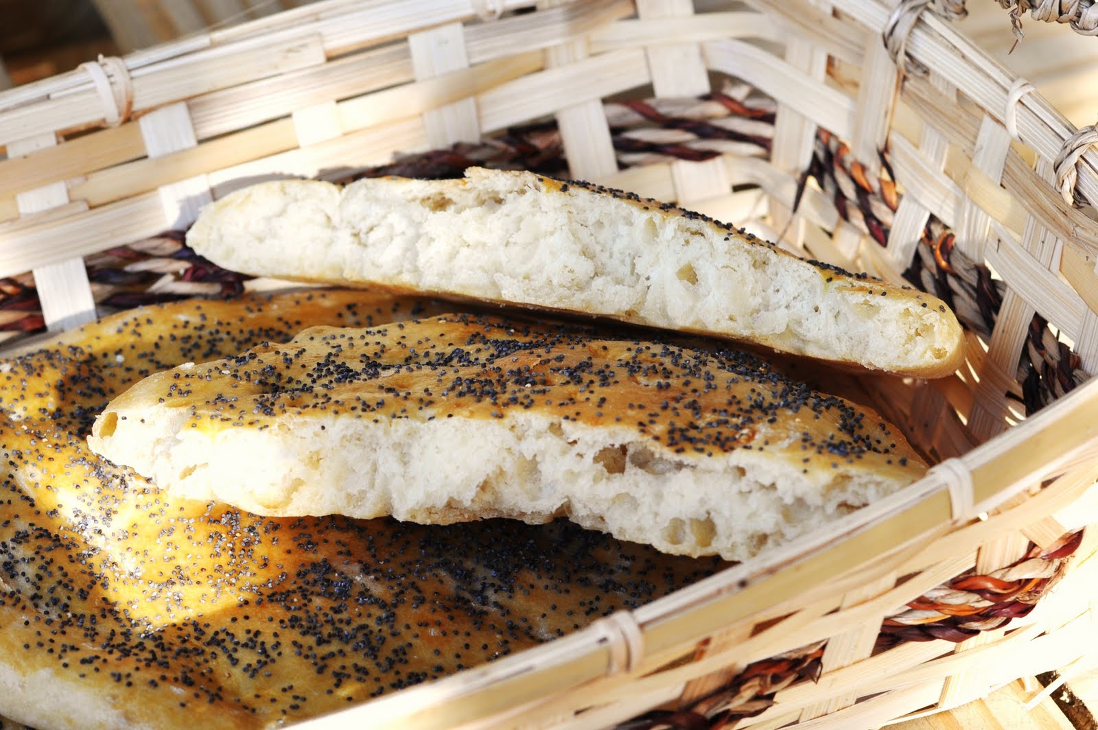 DeliciousEurope Turkish Pita Bread (Pide)