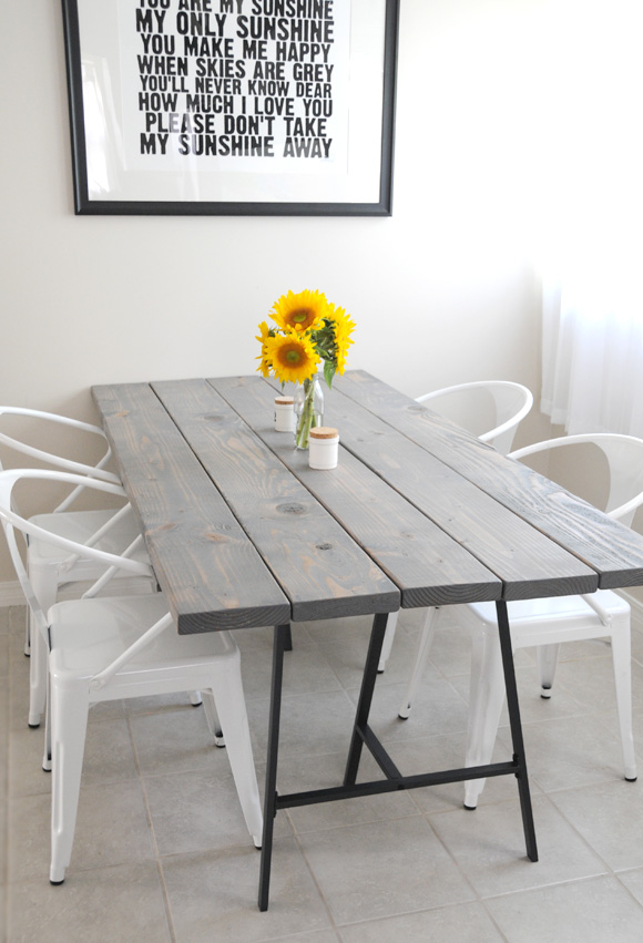 Simply Marilla: I Heart This DIY Table