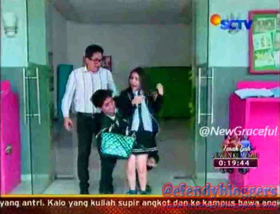 Foto Romantis Aliando Syarief Sedang Menggendong Prilly Latuconsina Foto Romantis Aliando Syarief Sedang Menggendong Prilly Latuconsina