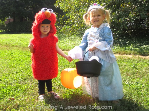 Halloween games Halloween fun Halloween egg hunt