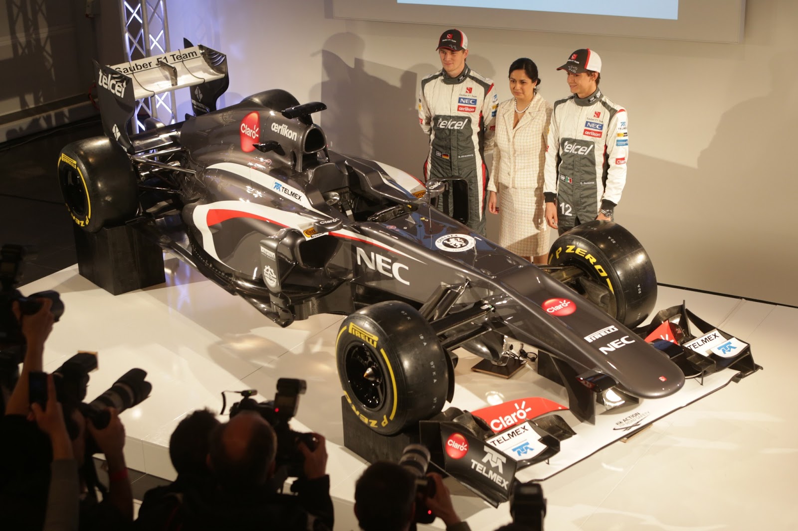 F1 2013 Sauber 2013 challenger in pictures