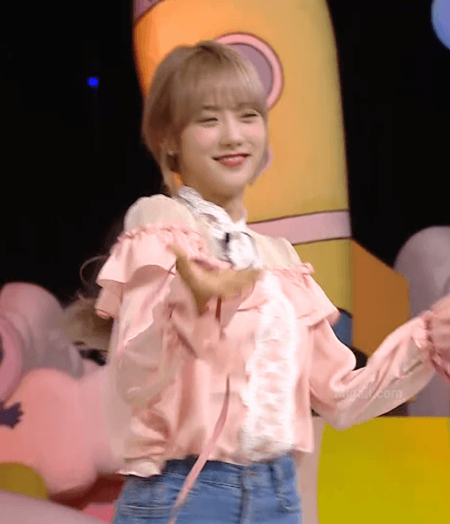 안녕하세요 출연한 우주소녀 루다 비주얼
