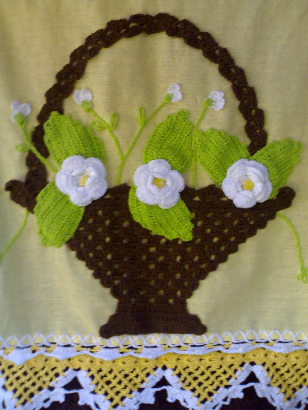 saleneMACEDOARTES: pano de prato com cesta de croche