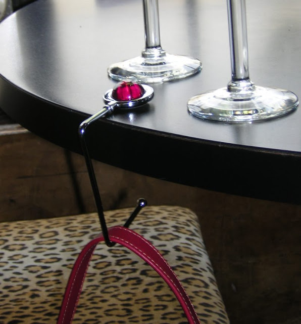 Xing Fu HANDBAG HANGER FOR TABLE