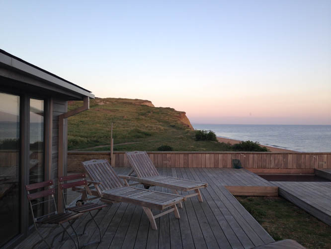Staying at Hive Beach House in Dorset by Alexis at www.somethingimade.co.uk