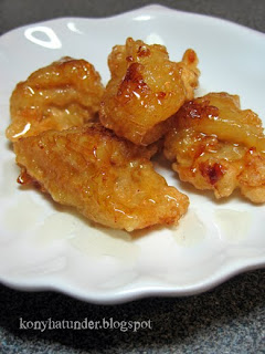 banana-pieces-fried-in-batter