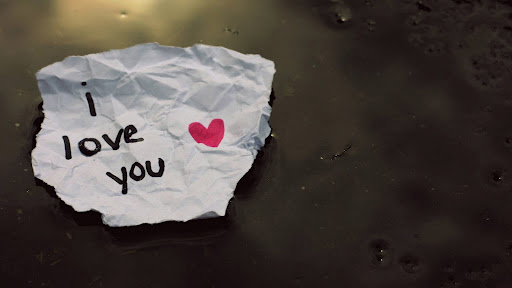 Music World: Beautiful Love Wallpaper