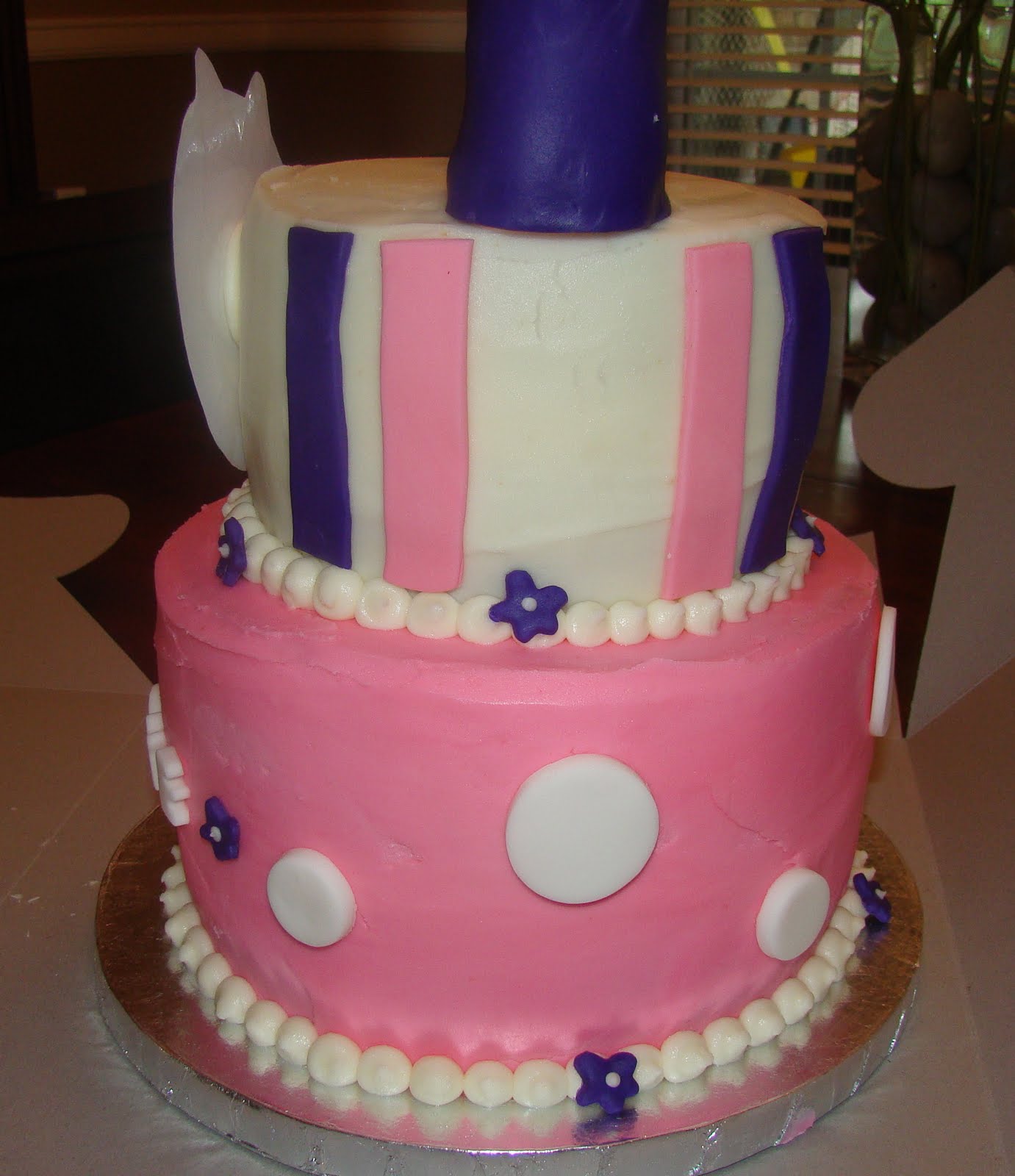 Daisy+duck+cake