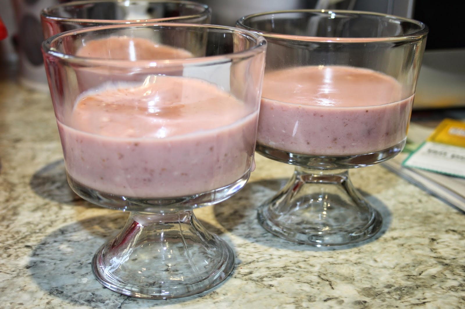 Caroline Makes.... Strawberry Marshmallow Mousse
