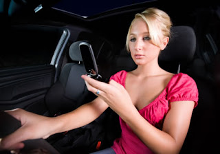 Texting while Driving in los angeles california 
