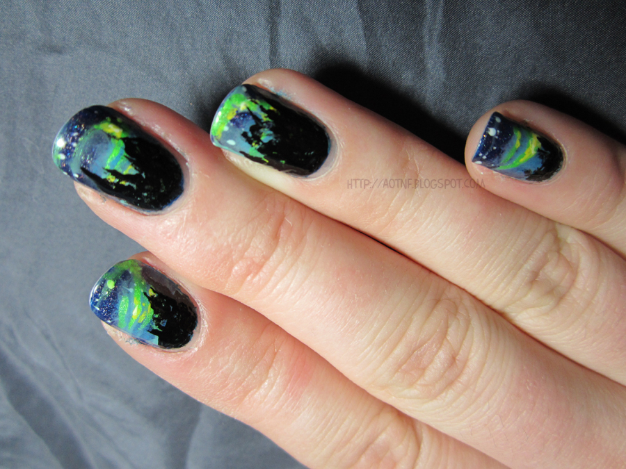 Adventures Of The Nailfriends! Aurora Nails Tutorial