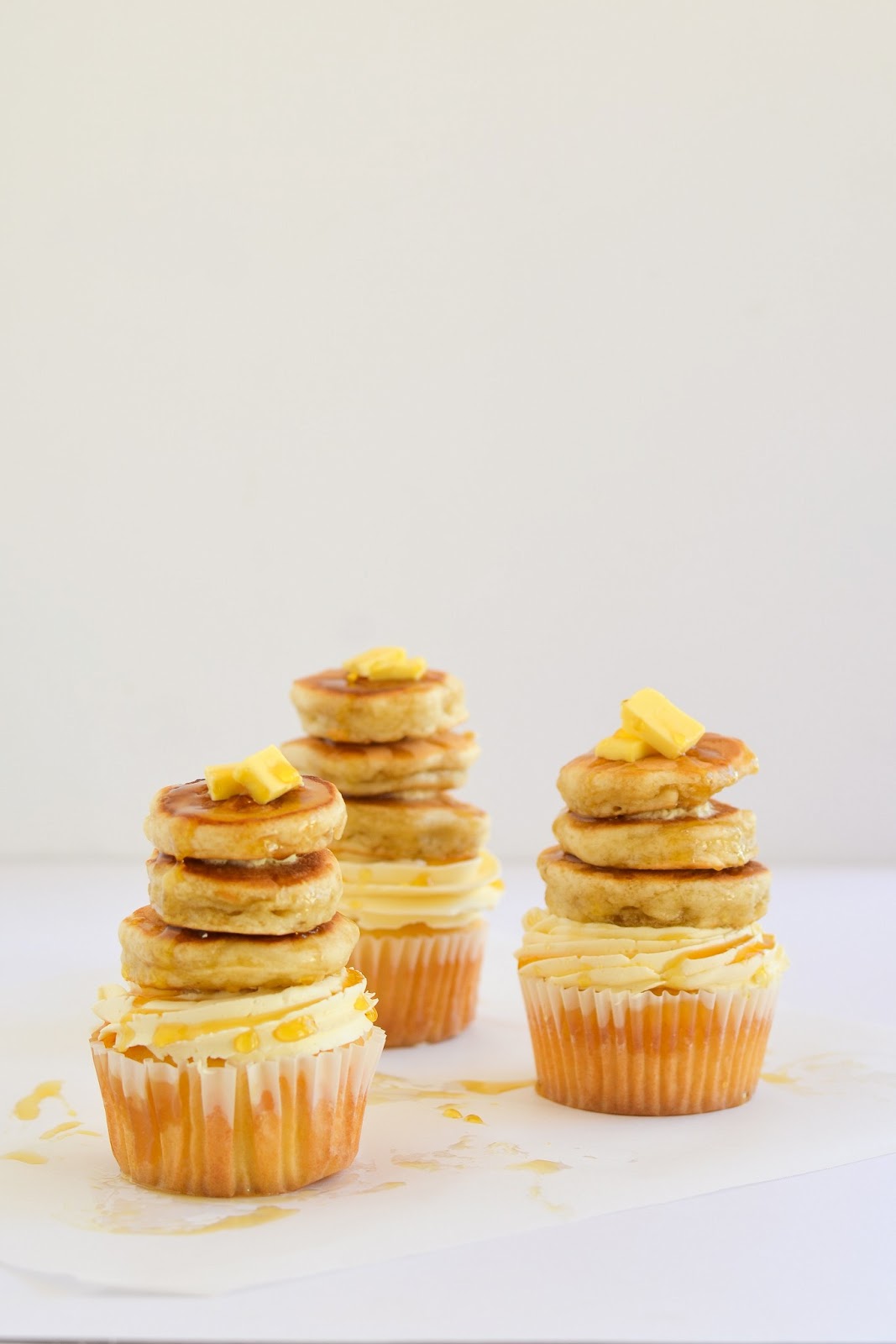 Selective everything// Maple pecan cupcakes with tiny buttermilk