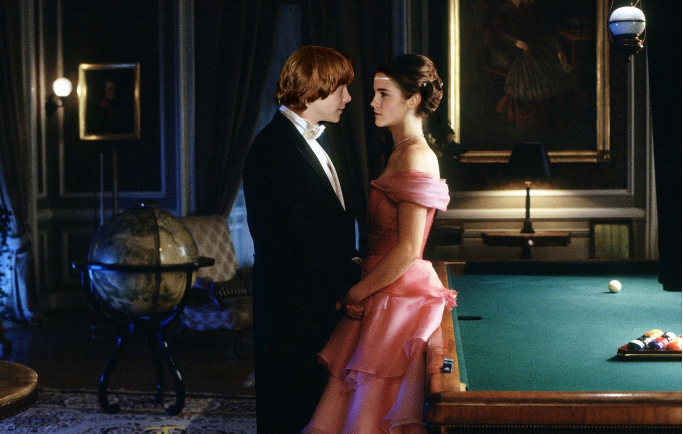 http://4.bp.blogspot.com/-UdsM8PJCPi4/ULzVCLu8MxI/AAAAAAAABo4/6jxnkWuX22c/s1600/Romantic_love_romantic_couple_wallpaper_download_free%2B(28).jpg