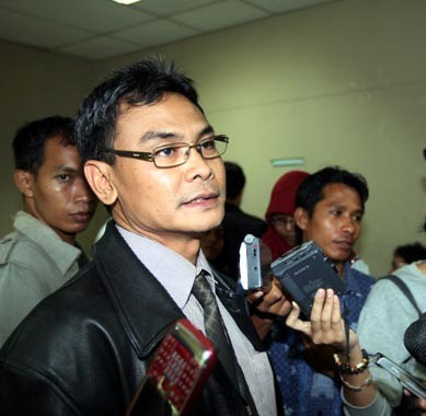 Kronologi KPK Tangkap Keponakan Hotma Sitompoel