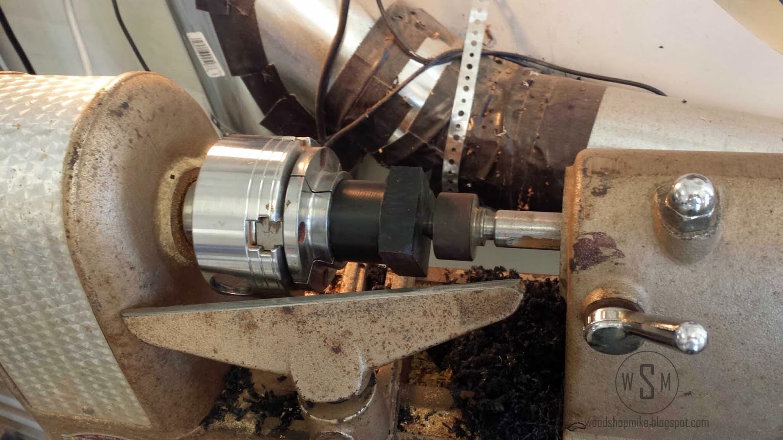Vacuum Adapter for Your Lathe Wood Shop Mike