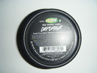 Lush Cupcake Fresh Face Mask Lush Cupcake Fresh Face Mask