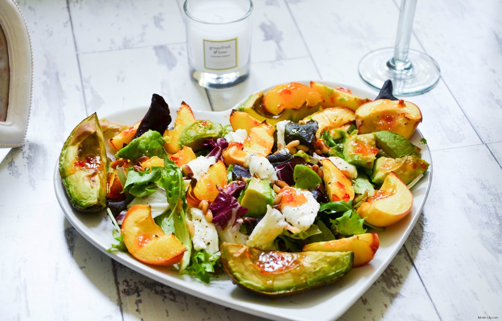 Recipes Peach and Mozzarella Sweet Chilli Salad Mode Lily