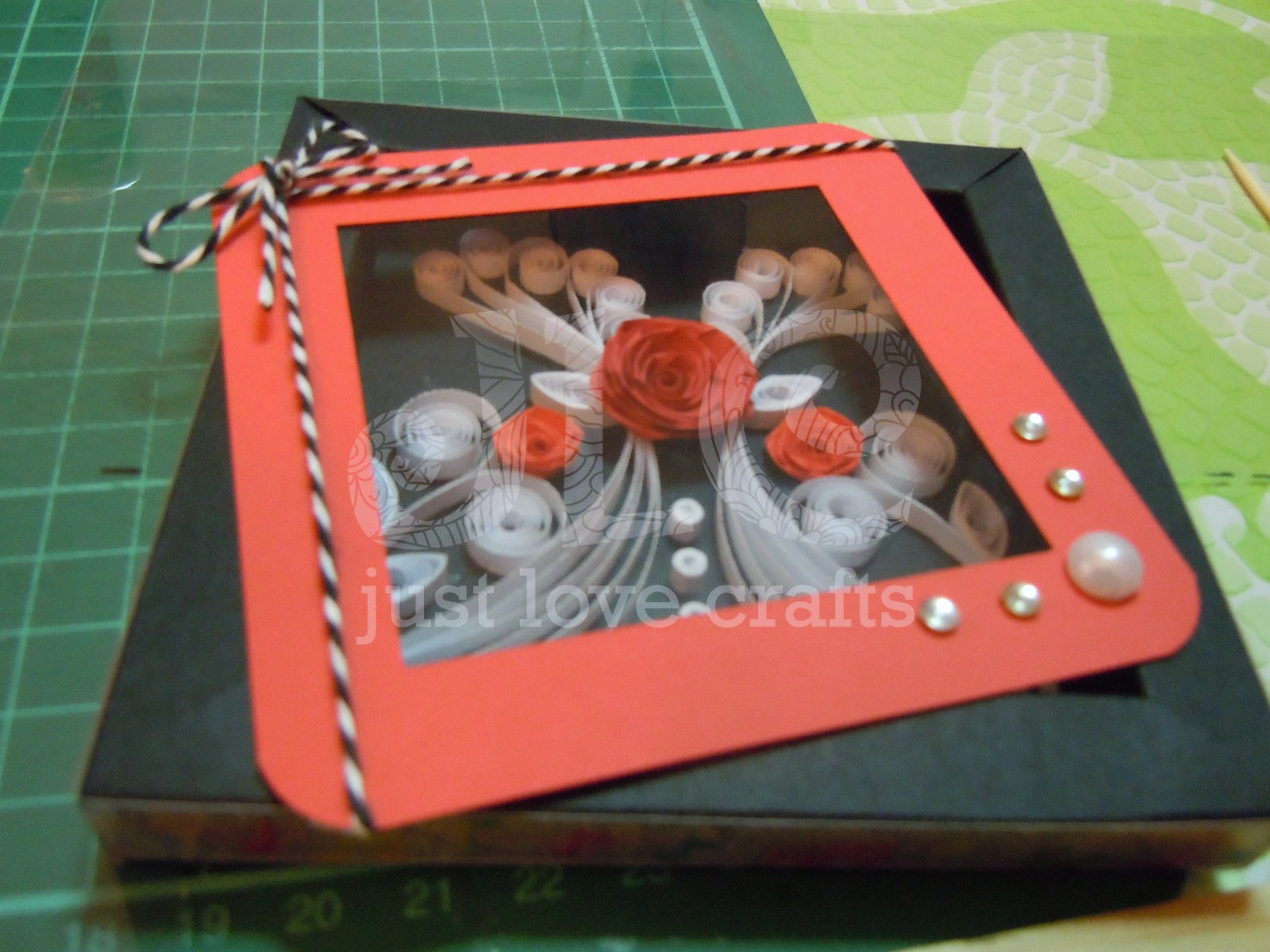 Just Love Crafts Framed Shadow box Do it Yourself Quilled frames