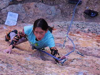 Luna probando en un 7a de Can dit Gross���