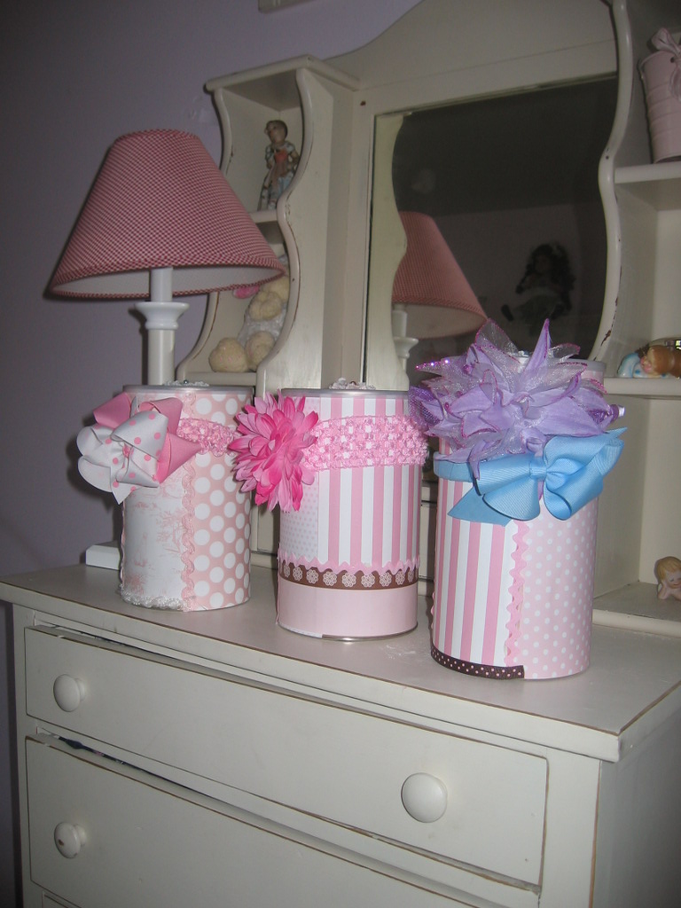 Nooks and Crannies Cute Hair Bow Storage