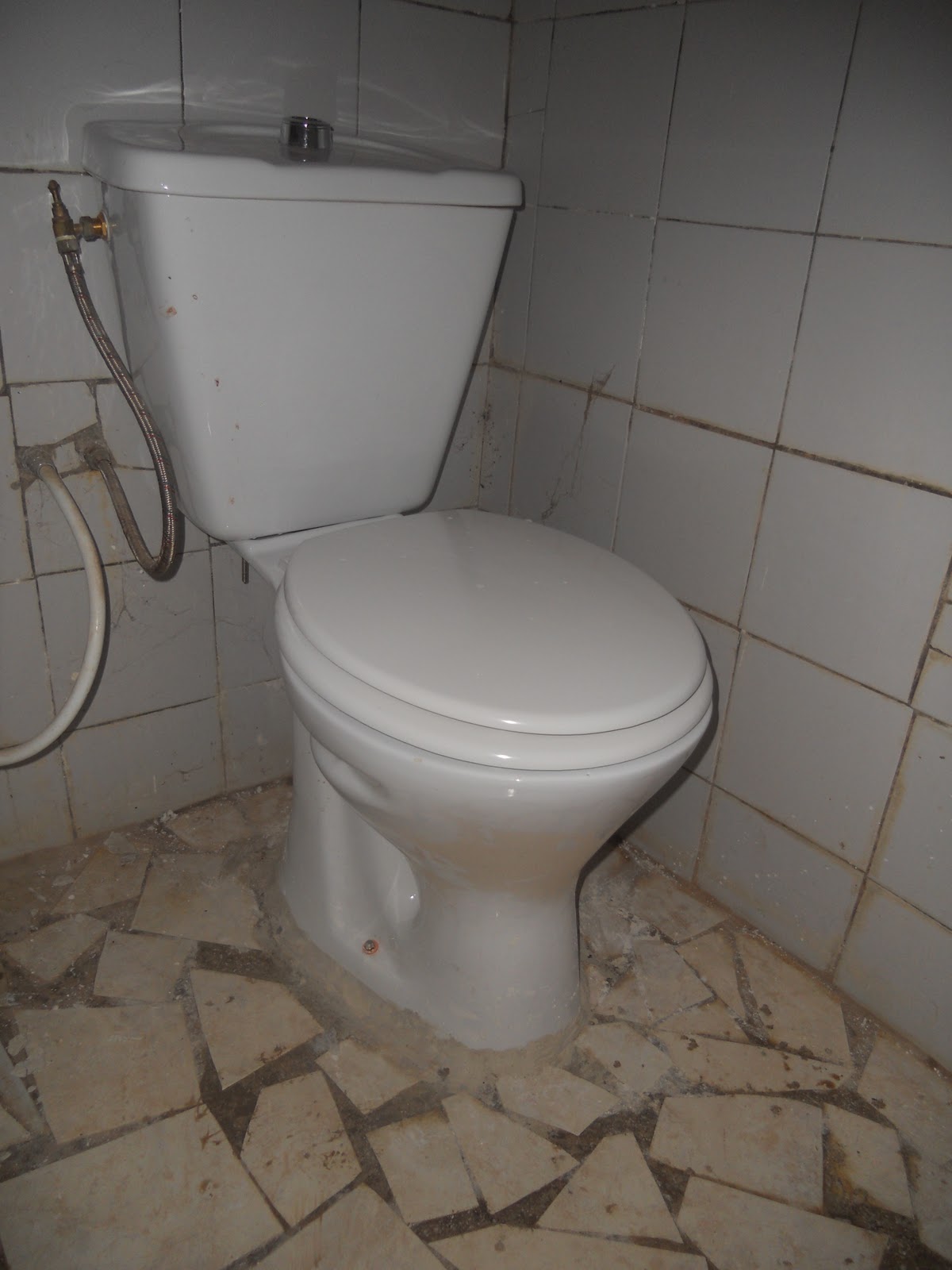 Alys In Africa Toilet Woes