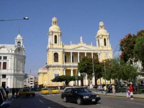 Plaza de armas de Chiclayo.