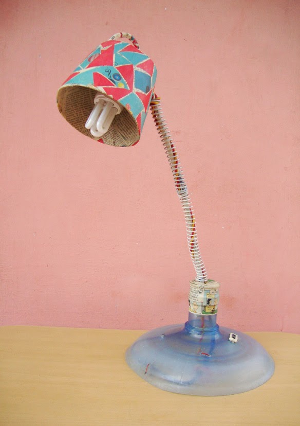 LaBelladiva DIY Mod Podge Paper Mache Lampshade