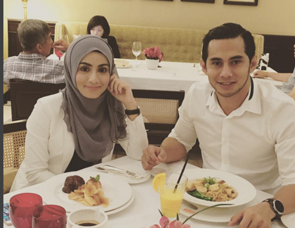 PANAS! Fizo Omar Tegur Penulis Blog Kritik Servis Restorannya PANAS! Fizo Omar Tegur Penulis Blog Kritik Servis Restorannya