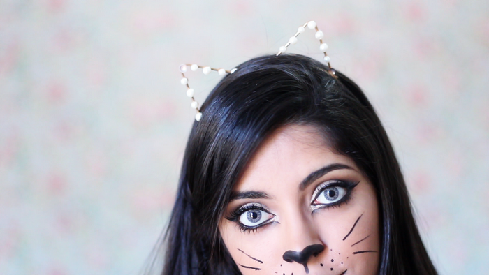 kitty, kitty cat, cat, eye, delineador, halloween, tutorial, passo a passo, fácil, maquiagem, makeup, vídeo, fotos, criativa, rápido, last minute,carnaval, delineado gatinho, como fazer, diy, lentes, lente de contato natural, focinho, pinterest, tumblr kitty, kitty cat, cat, eye, delineador, halloween, tutorial, passo a passo, fácil, maquiagem, makeup, vídeo, fotos, criativa, rápido, last minute,carnaval, delineado gatinho, como fazer, diy, lentes, lente de contato natural, focinho, pinterest, tumblr