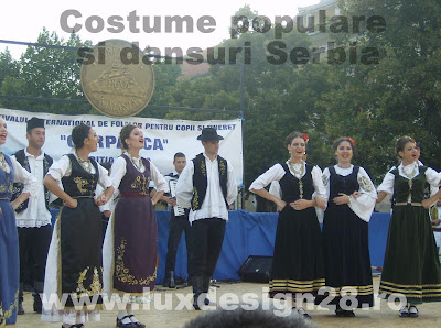 Costume populare si dansuri din Serbia Costume populare si dansuri din Serbia