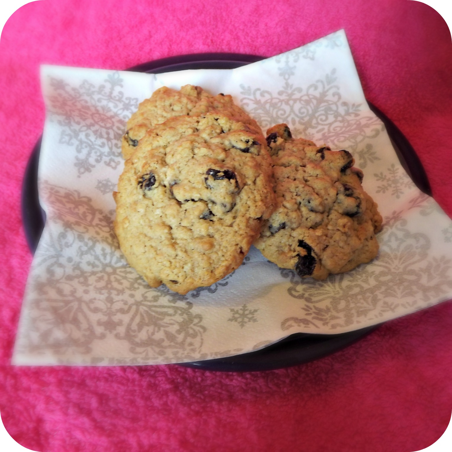 Transatlantic Blonde Egg Free Soft Oatmeal Raisin Cookies