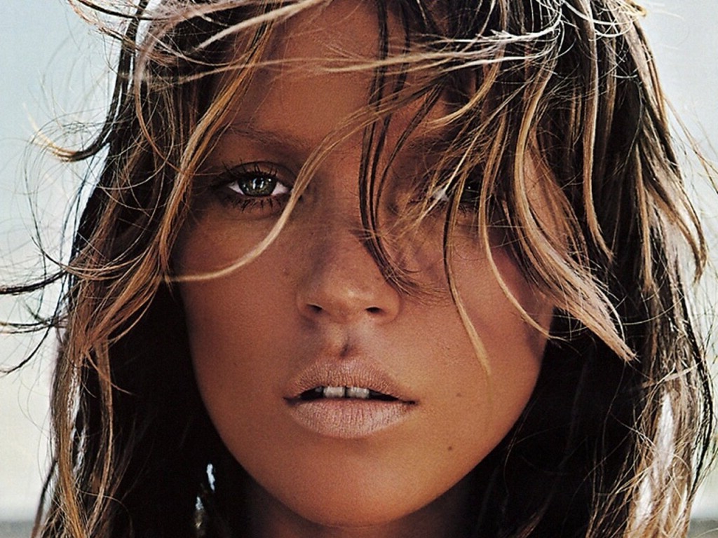 http://4.bp.blogspot.com/-Um1Ps1SgcWI/T07t7_GrlrI/AAAAAAAAeGI/WKL1K2AvQ_0/s1600/Kate+Moss+picture+(9).jpg