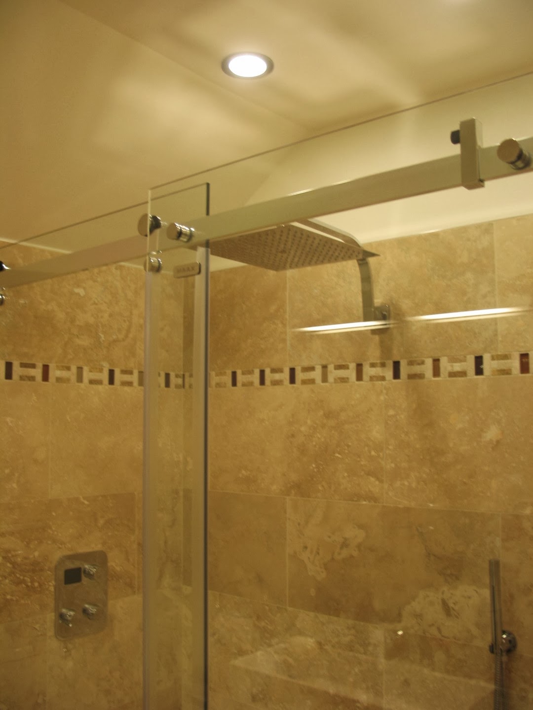 La Chacha Dot Com: Renovación (continuación)