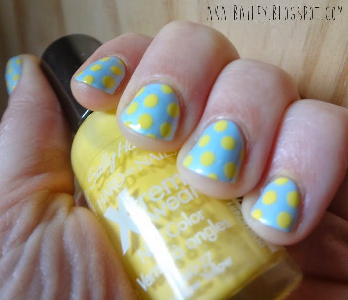 aka Bailey Pastel Nails Sky Blue & Yellow Polka Dots