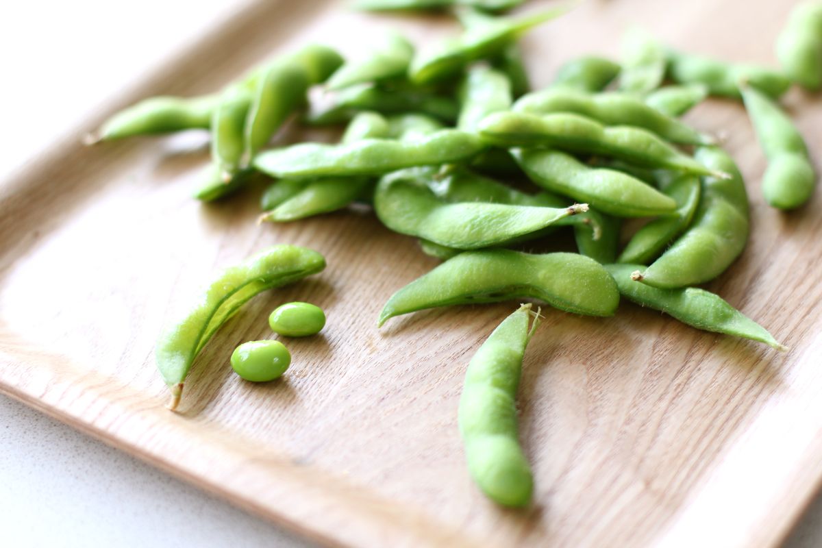 Green Cilantro Black Rice with Edamame Beans