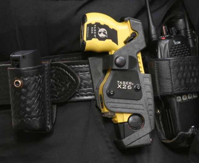 Taser Picture