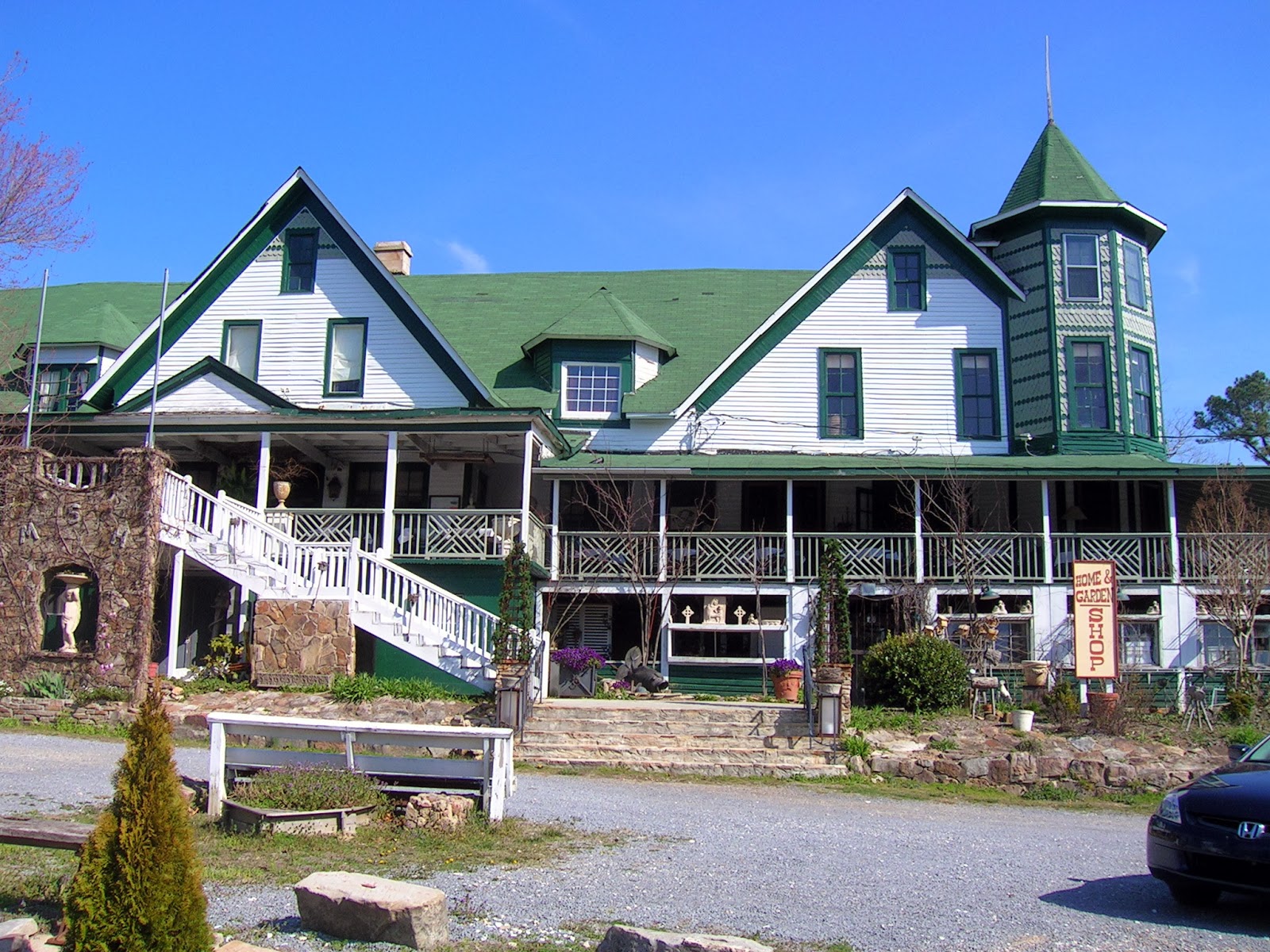 Southern Greens March 2014