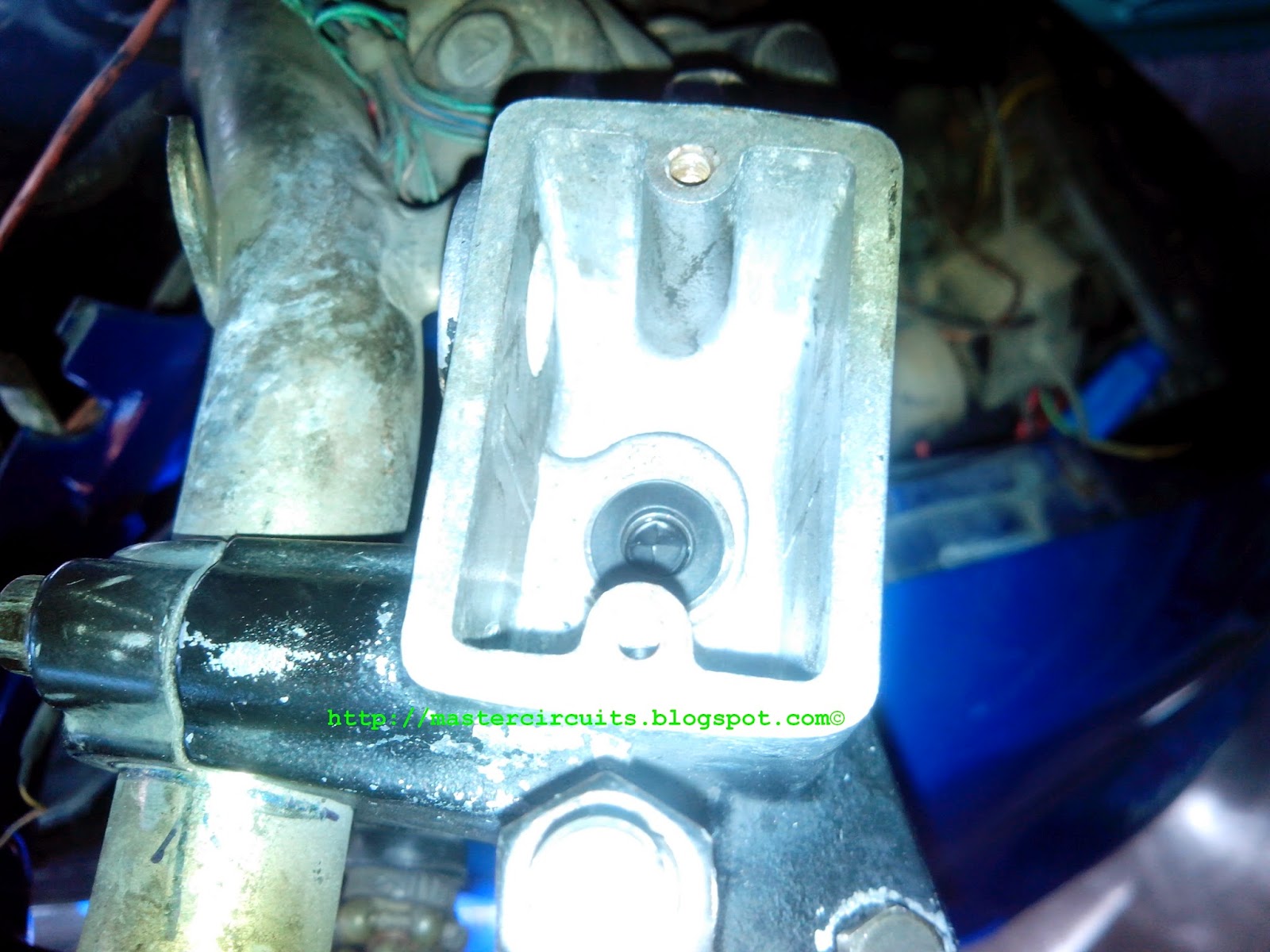 Motorcycle Front Brake Failure (front brake master) | Techy at day