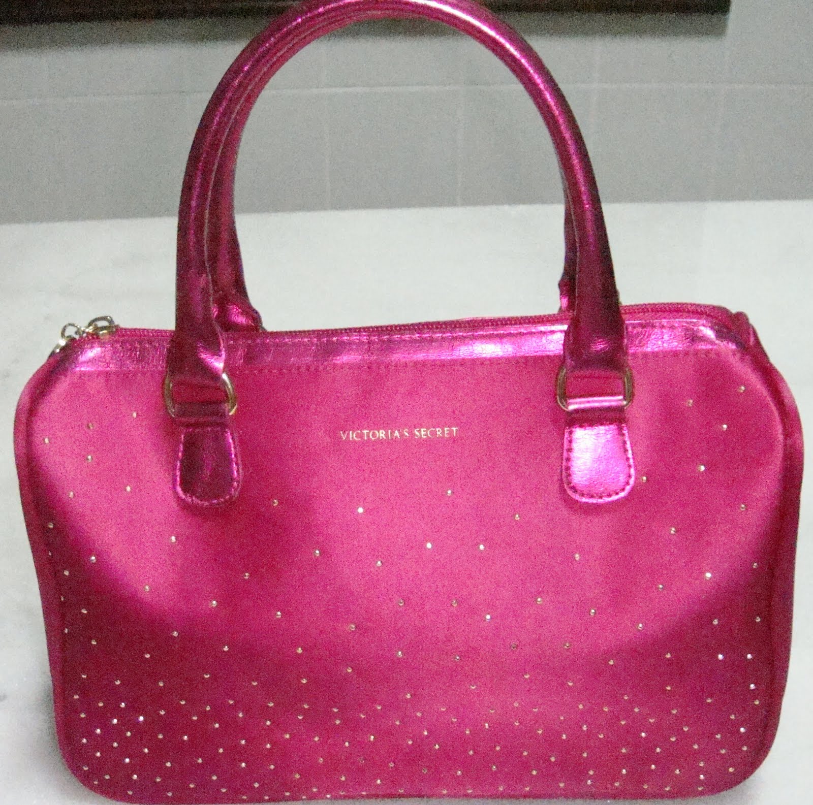 Xtra Good Deals Victoria's Secret Bag