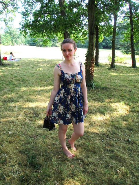 Parc de Bagatelle Paris floral dress barefoot grass