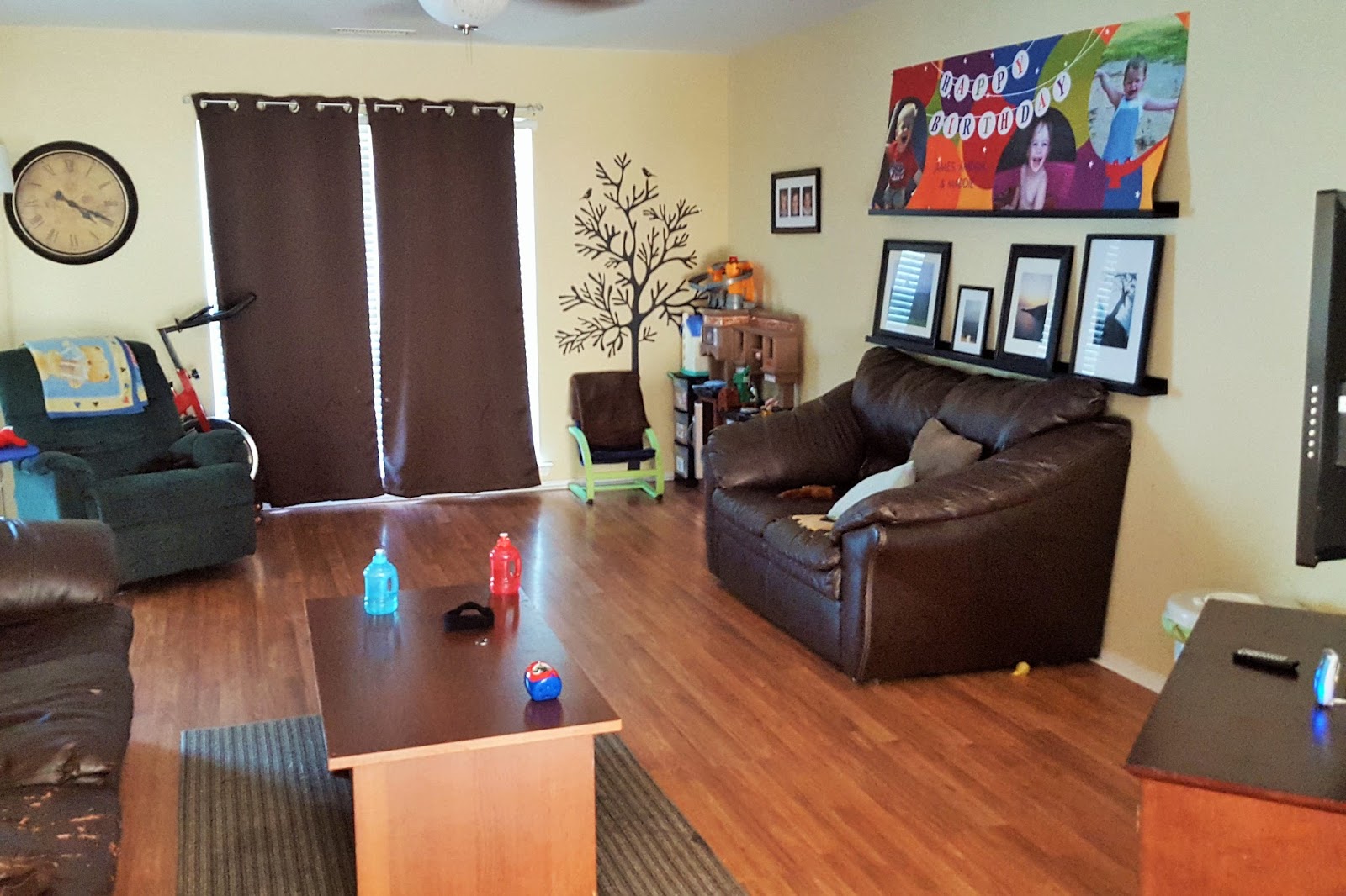 Triplets + Toddler Living Room Makeover